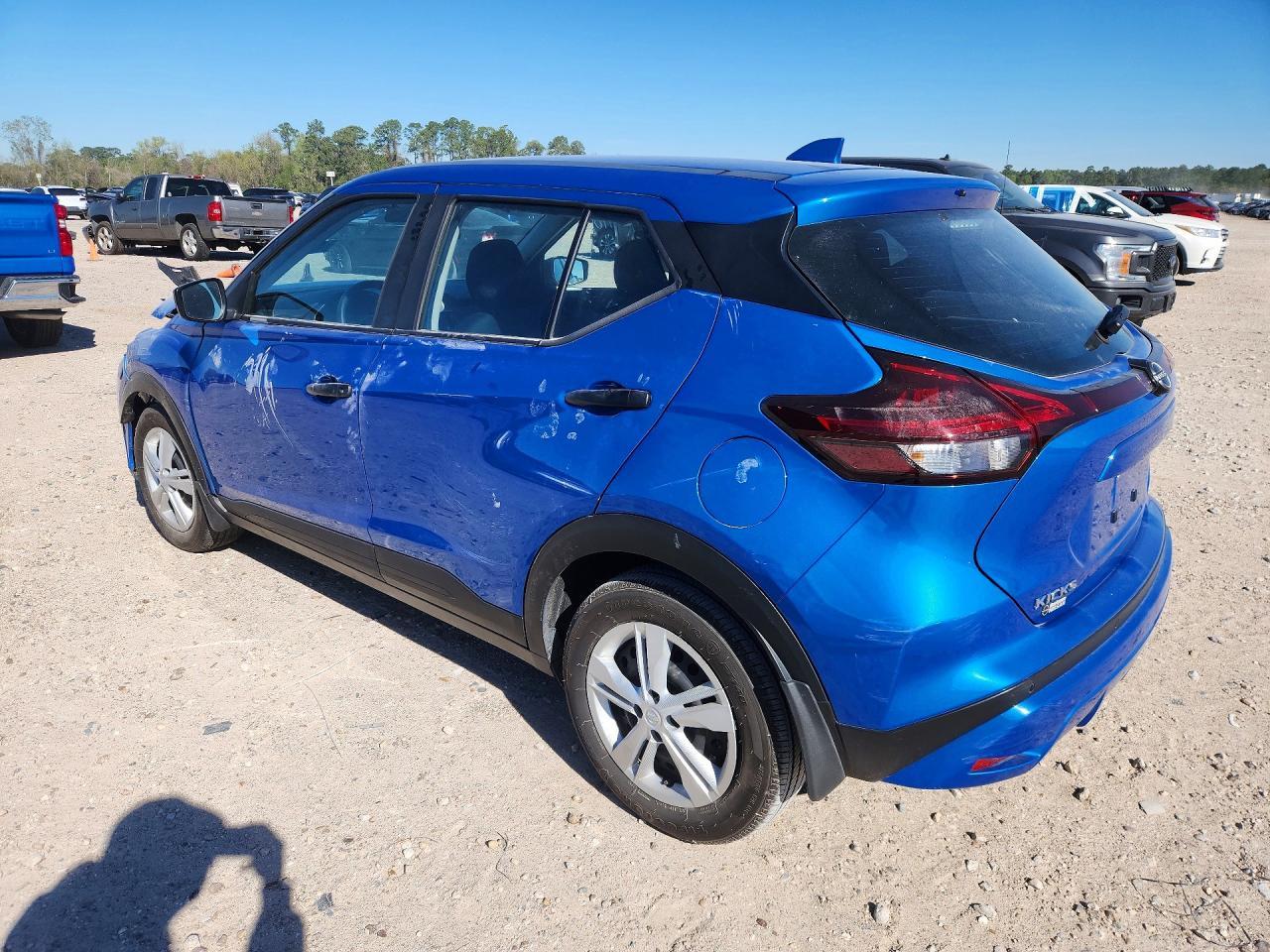 2025 Nissan Kicks Play S - zdjęcie 2