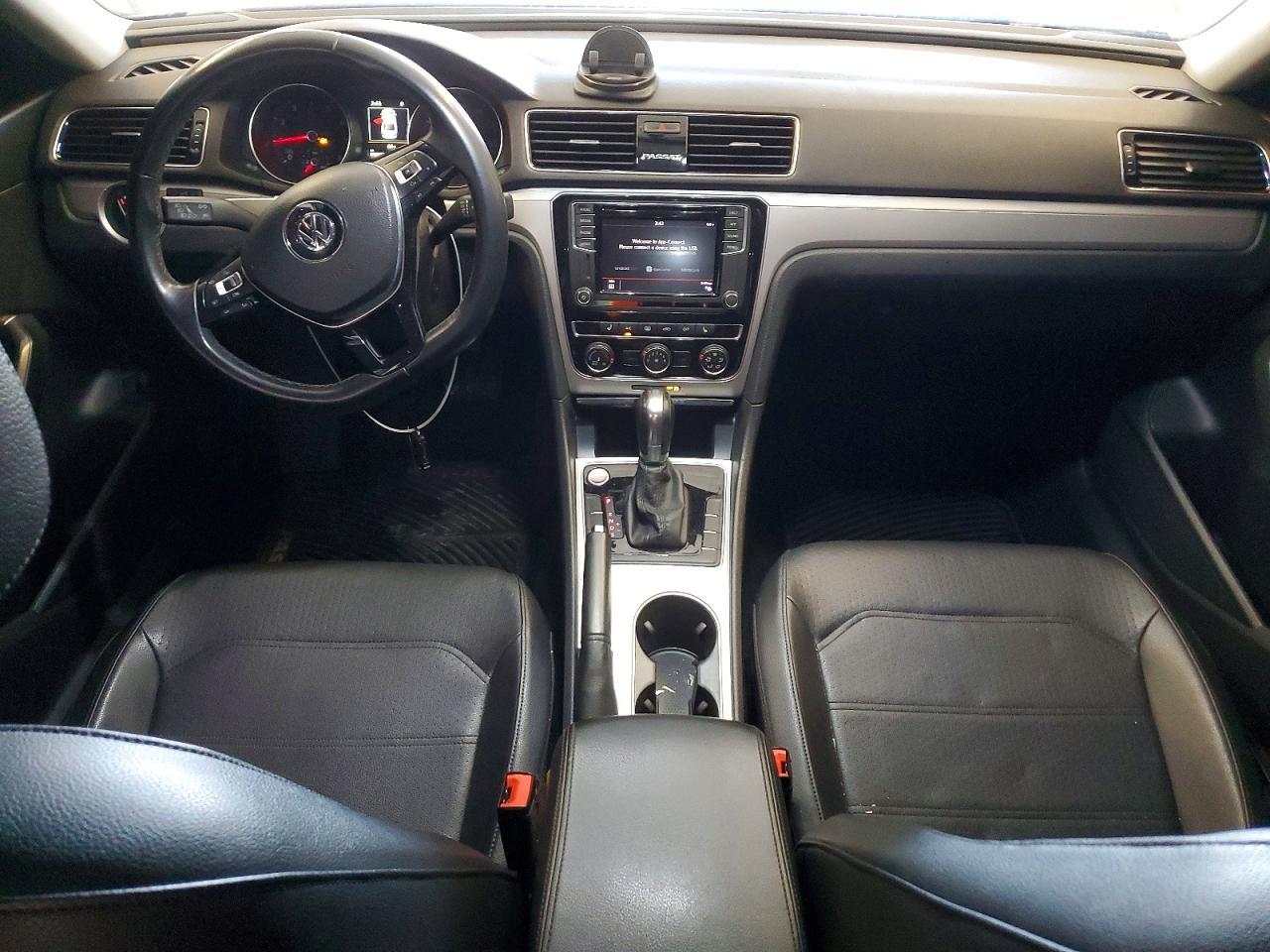 2019 Volkswagen Passat Wolfsburg - zdjęcie 8