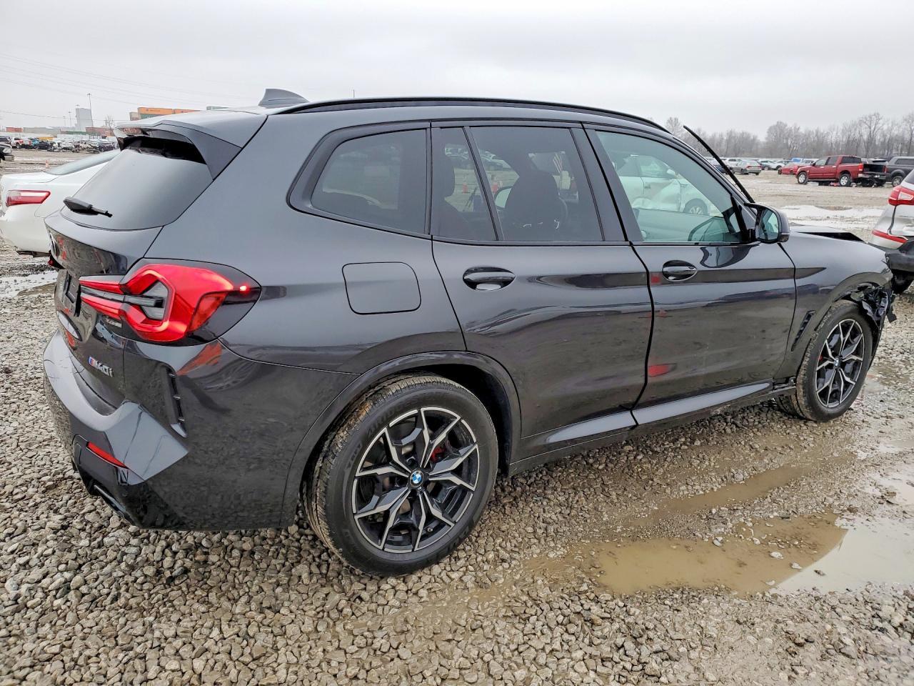 2024 BMW X3 M40I - zdjęcie 3