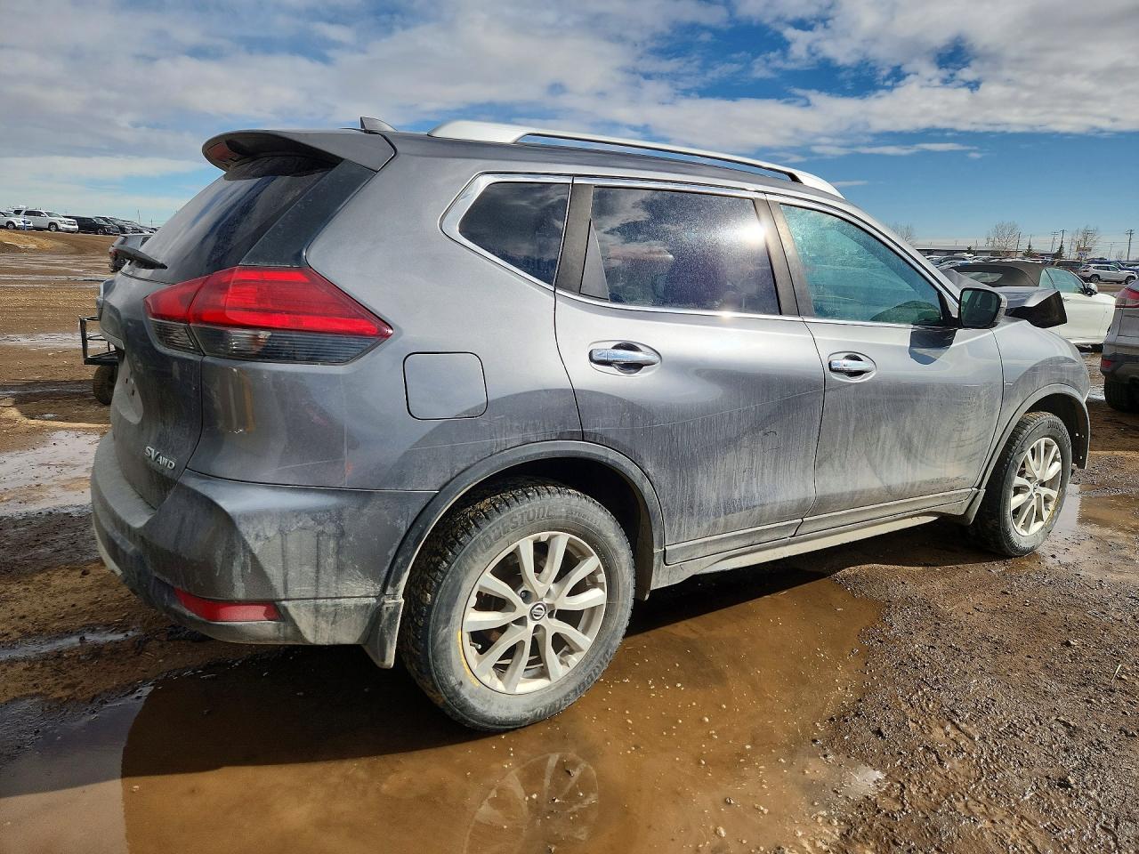 2017 Nissan Rogue S - zdjęcie 3