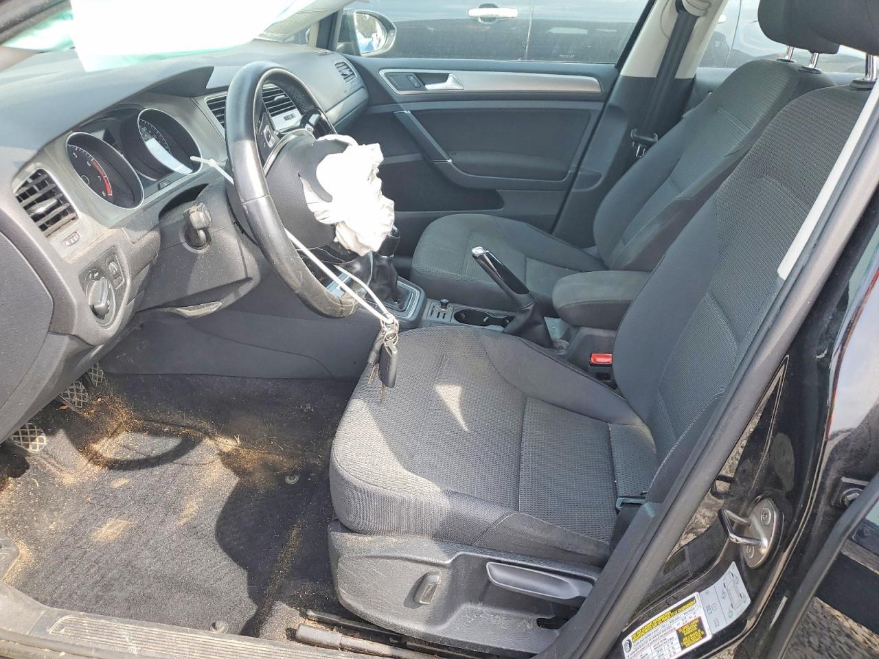 2016 Volkswagen Golf Sportwagen S - zdjęcie 7