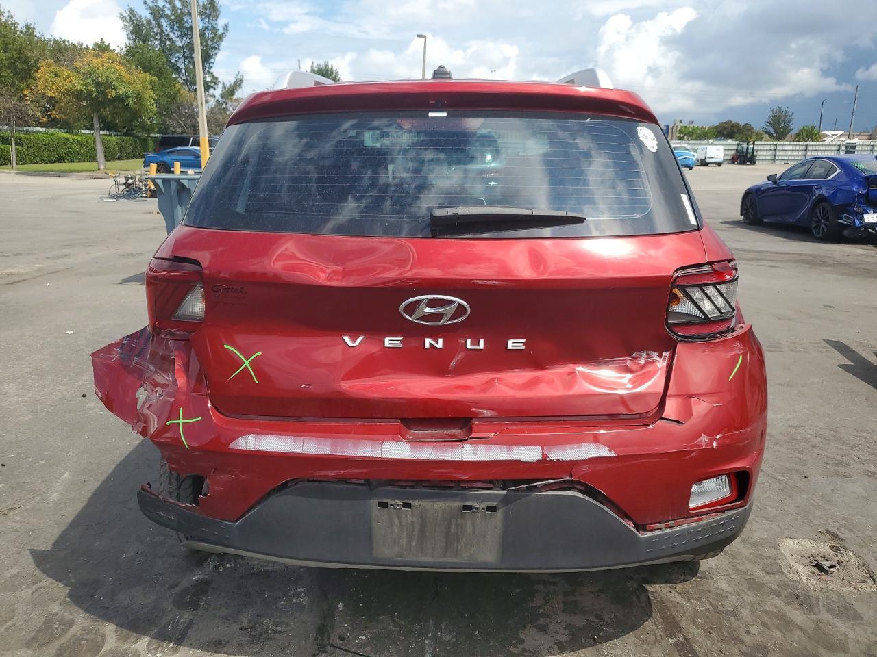 2023 Hyundai Venue Limited - zdjęcie 6