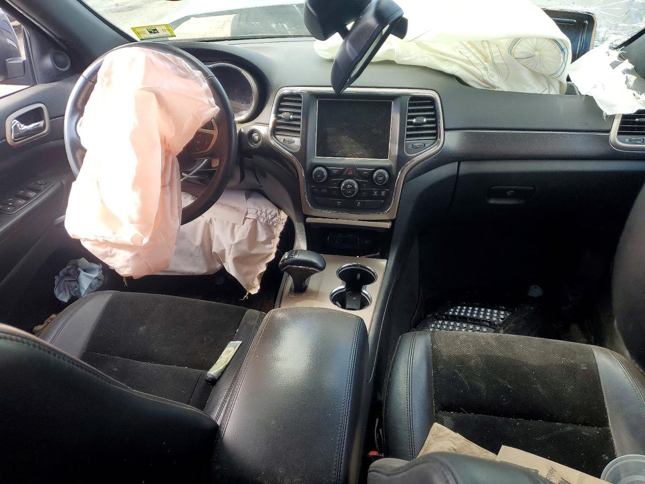 2015 Jeep Grand Cherokee Laredo - zdjęcie 8