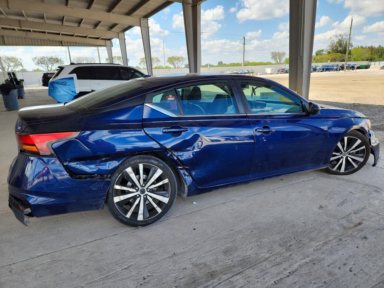 2021 Nissan Altima 2.5 Sr - zdjęcie 3