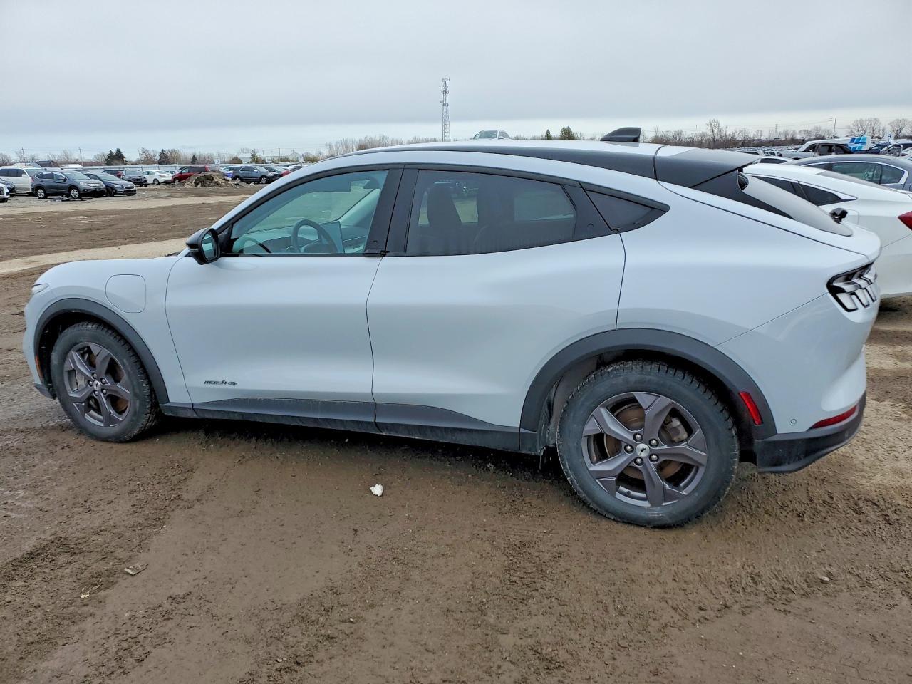 2023 Ford Mustang Mach-E Select - zdjęcie 2