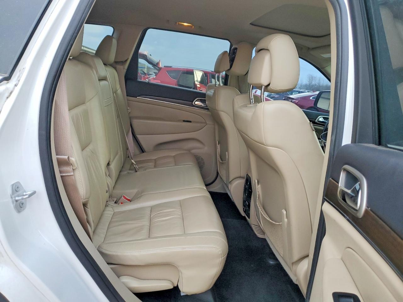 2015 Jeep Grand Cherokee Limited - zdjęcie 11