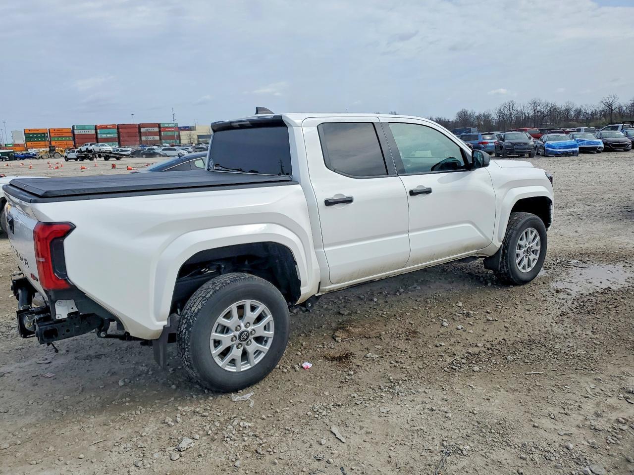 2024 Toyota Tacoma - zdjęcie 3