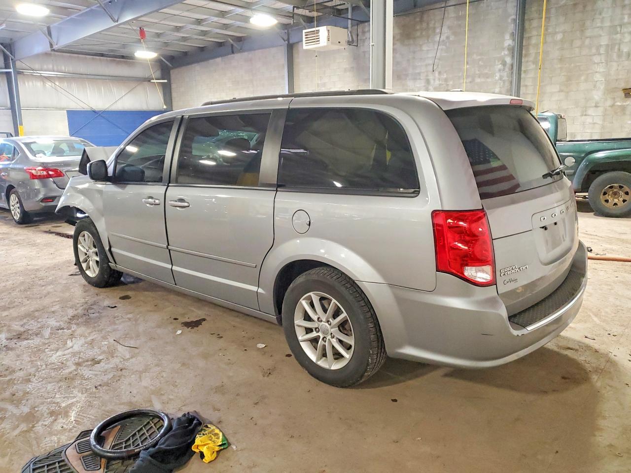 2016 Dodge Grand Caravan Sxt - zdjęcie 2