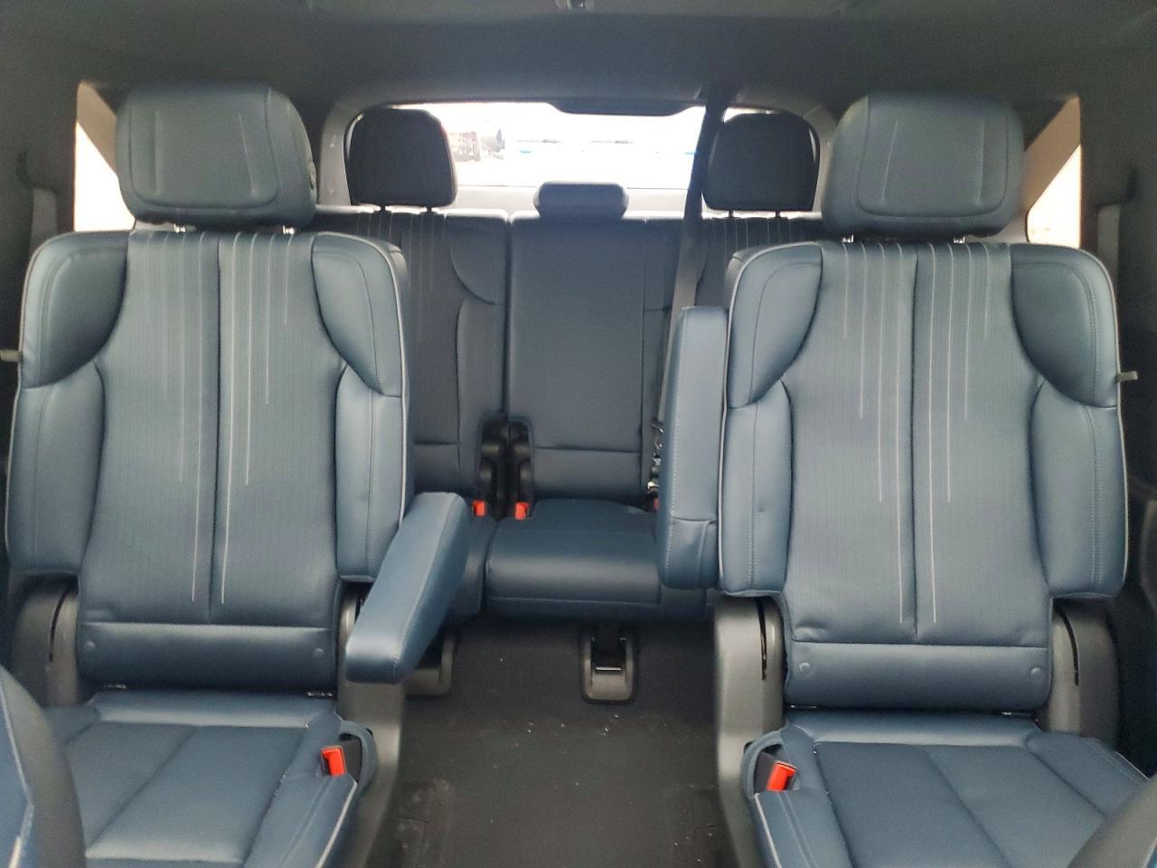 2025 Cadillac Escalade Iq Lux-2 - zdjęcie 10