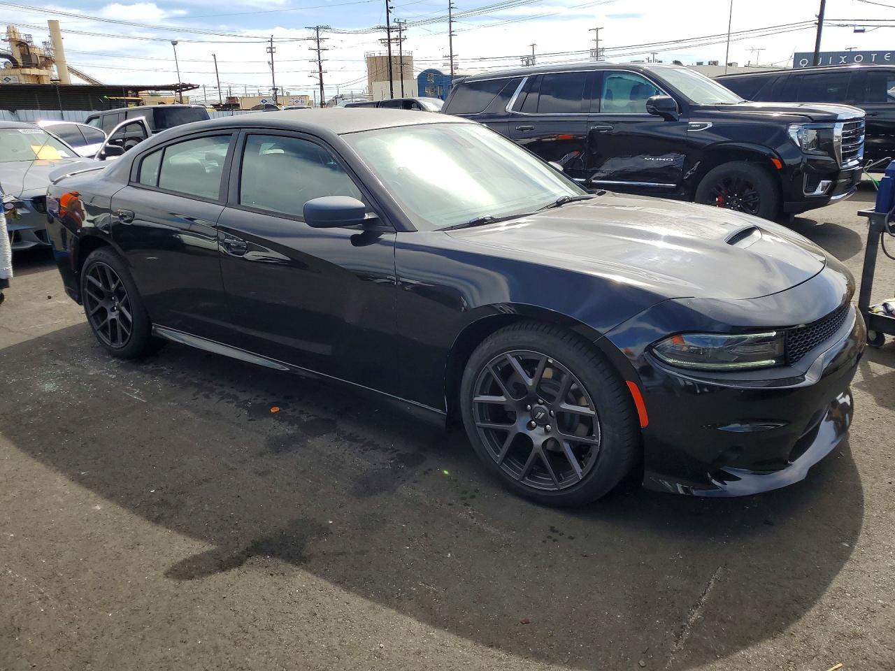 Dodge Charger - zdjęcie 4