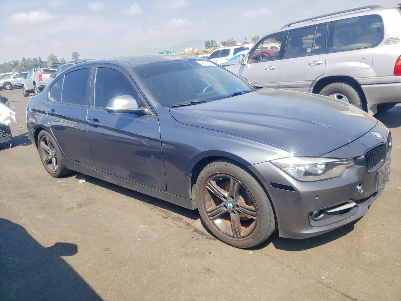 BMW Seria 3 - zdjęcie 4