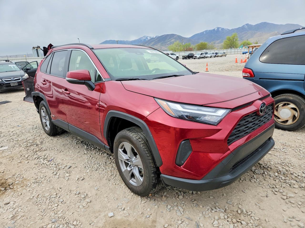 2025 Toyota Rav4 Hybrid Xle - zdjęcie 4