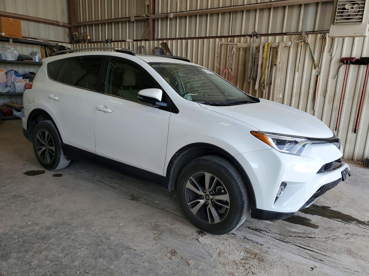 2018 Toyota Rav4 Xle - zdjęcie 4