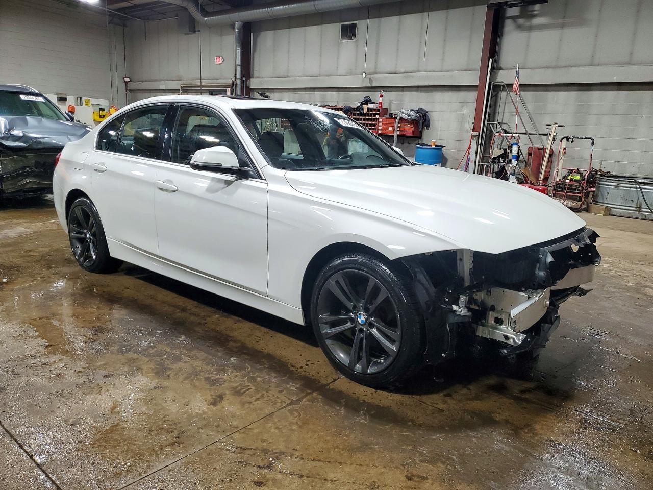 BMW Seria 3 - zdjęcie 4