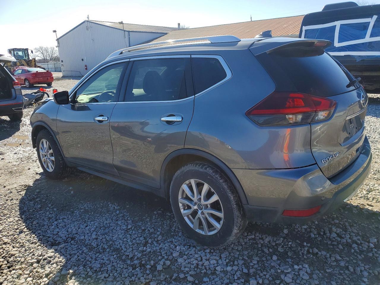2019 Nissan Rogue Sv - zdjęcie 2