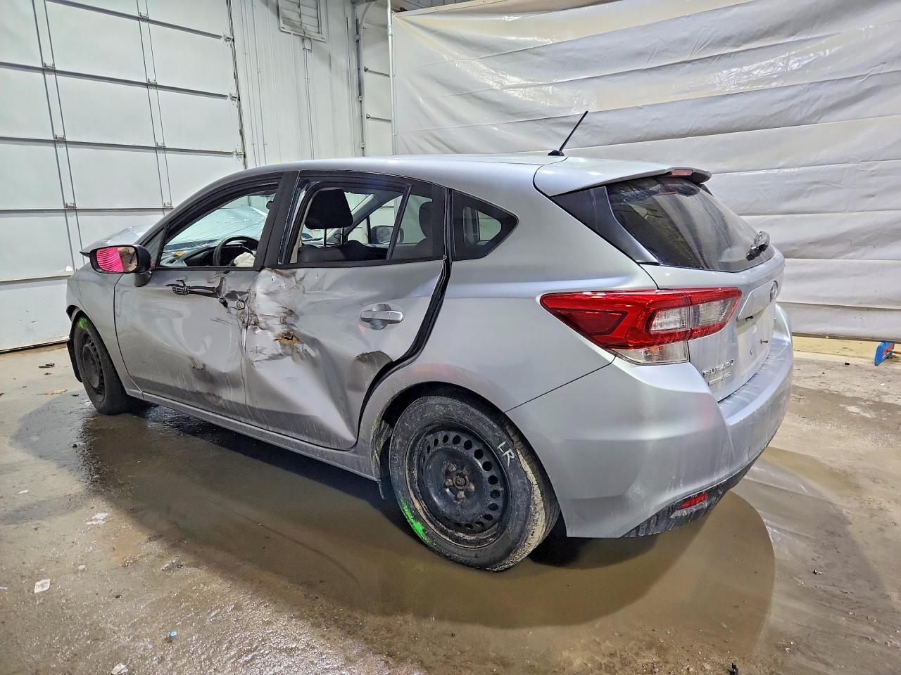 2022 Subaru Impreza - zdjęcie 2