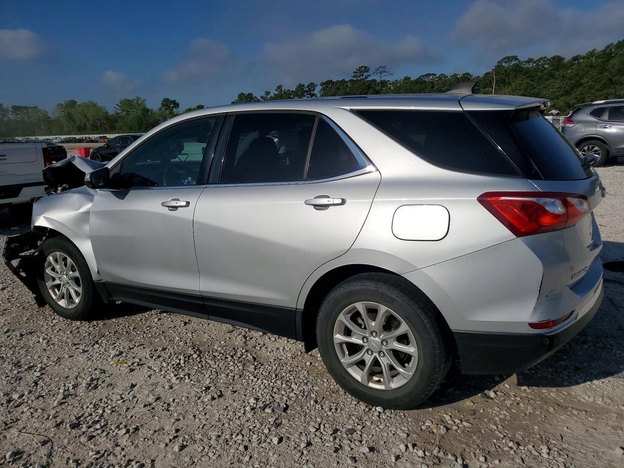 2018 Chevrolet Equinox Lt - zdjęcie 2