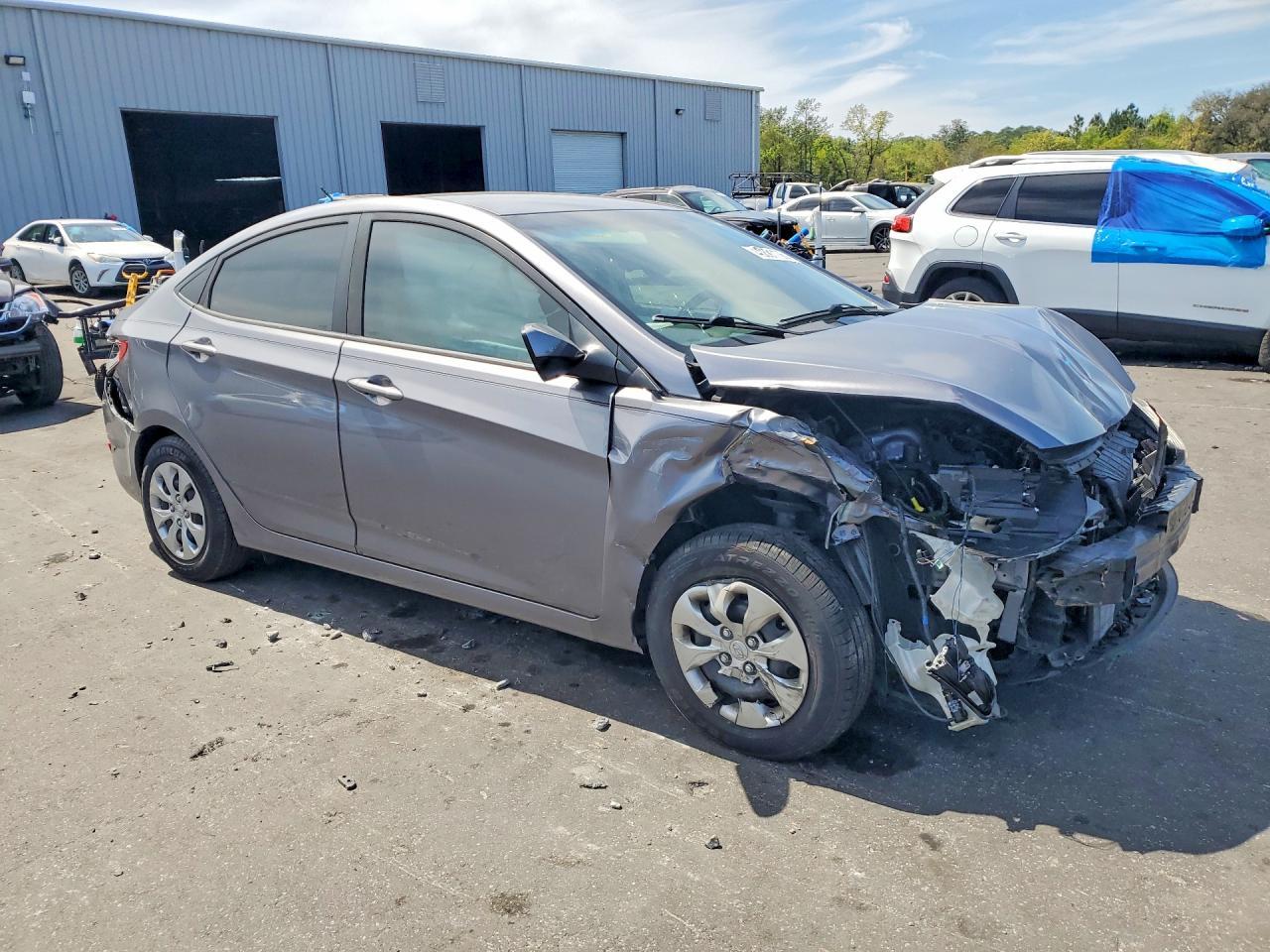 2016 Hyundai Accent Se - zdjęcie 4