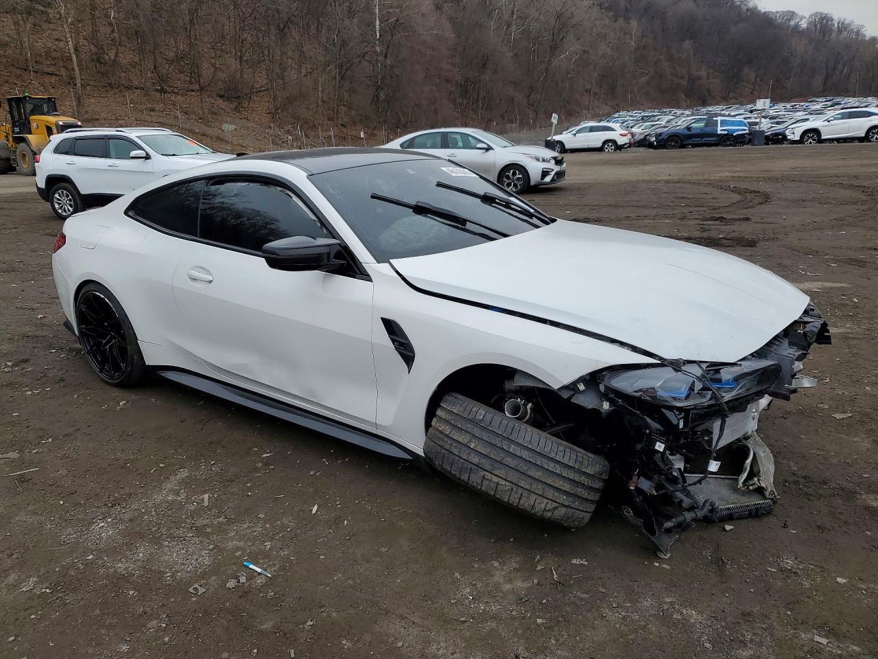 2023 BMW M4 Competition - zdjęcie 4