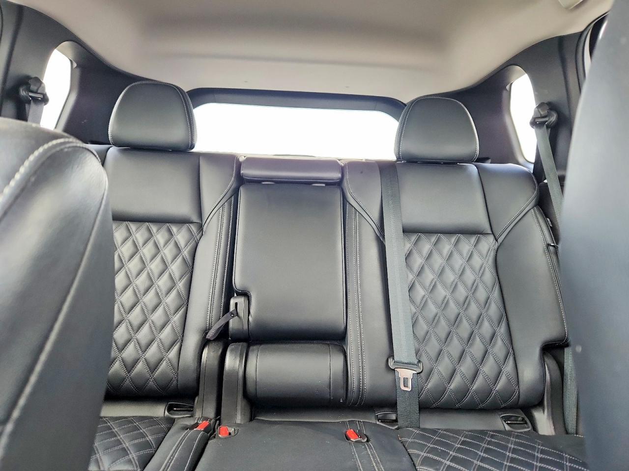 2024 Mitsubishi Outlander Sel - zdjęcie 10