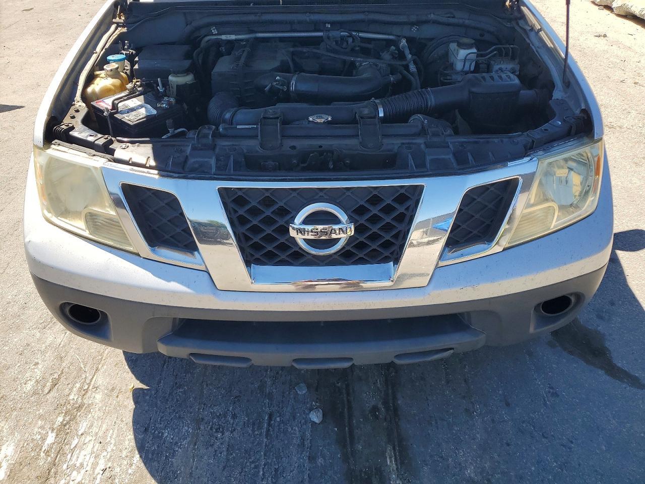 2013 Nissan Frontier S - zdjęcie 11