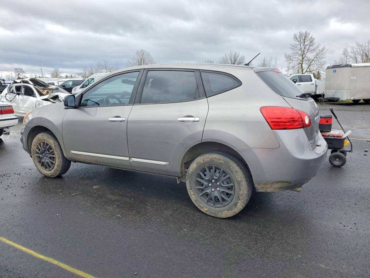 2015 Nissan Rogue Select S - zdjęcie 2