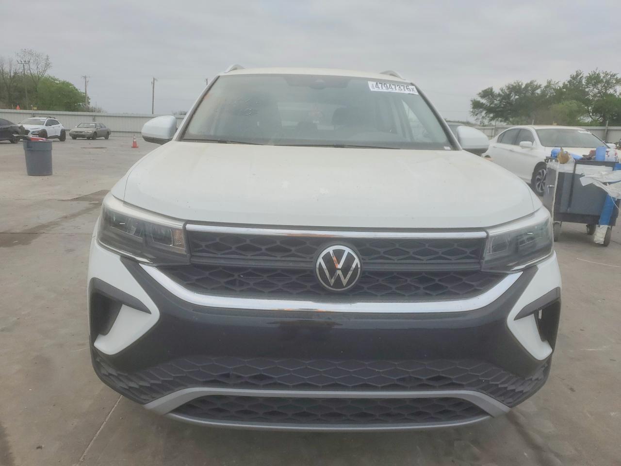 2024 Volkswagen Taos Se - zdjęcie 5