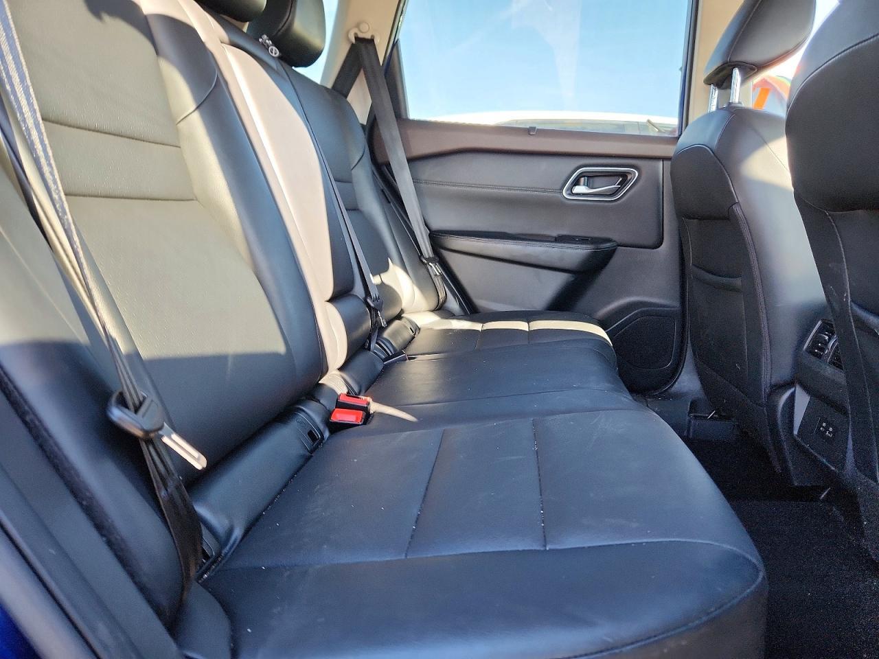 2021 Nissan Rogue Sv - zdjęcie 11