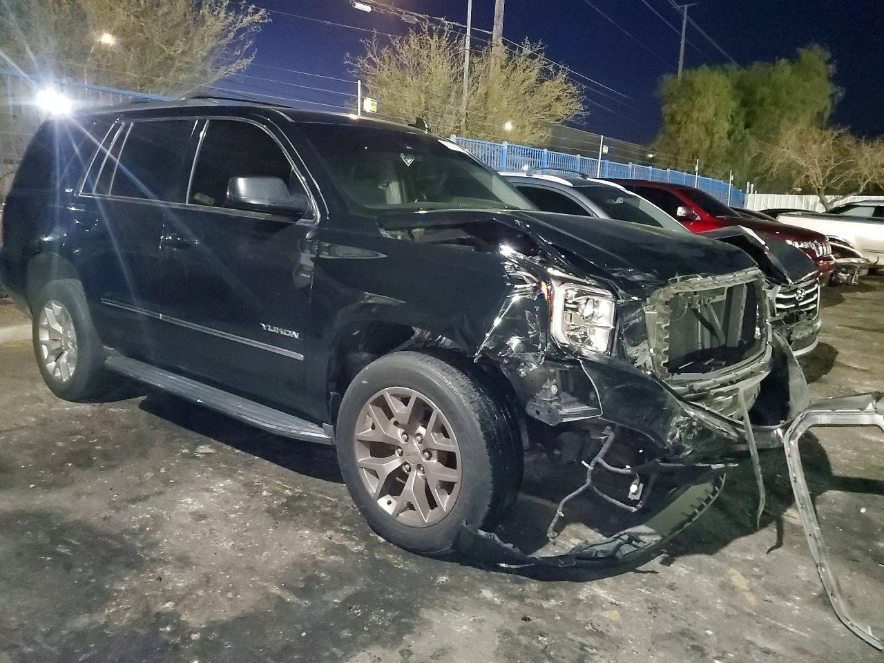 2015 GMC Yukon Slt - zdjęcie 4