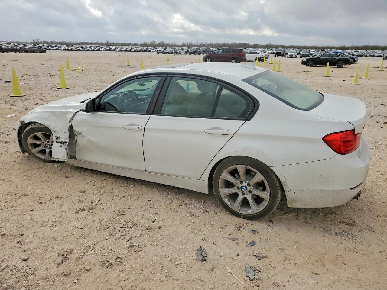 2015 BMW 328 Xi Sulev - zdjęcie 2