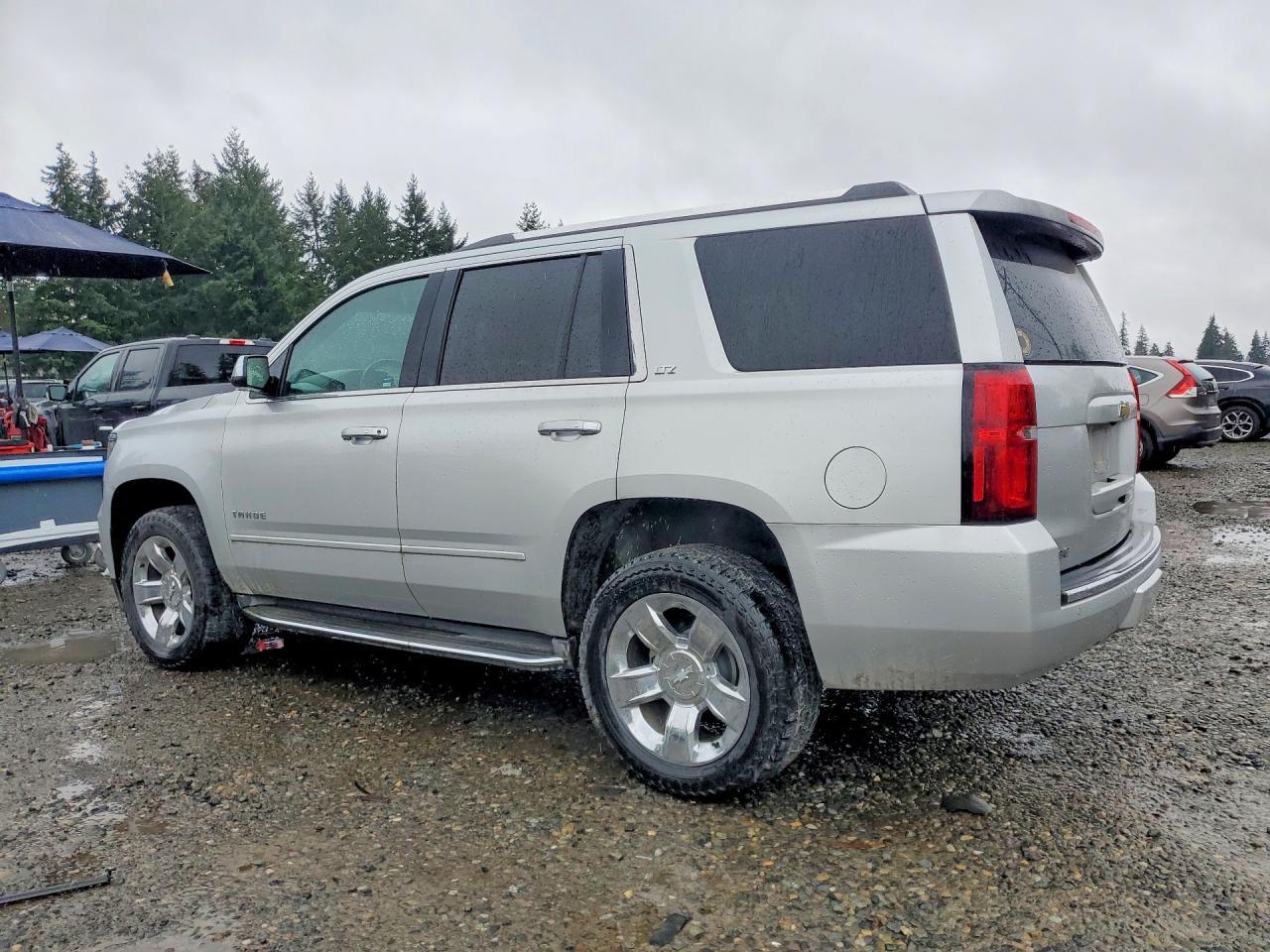 2015 Chevrolet Tahoe K1500 Ltz - zdjęcie 2