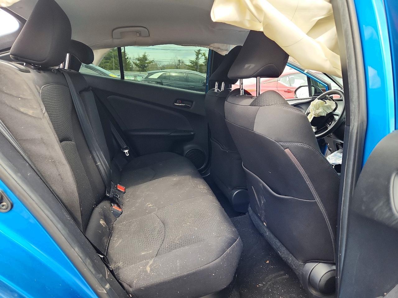 2020 Toyota Prius Le - zdjęcie 10