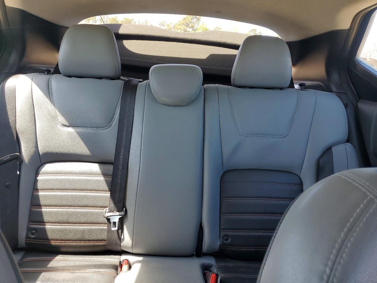 2021 Nissan Kicks Sr - zdjęcie 10