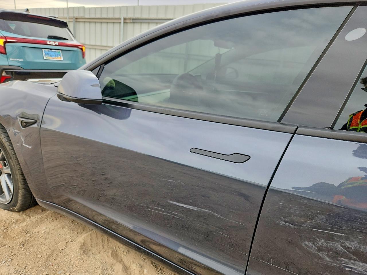 2022 Tesla Model 3 - zdjęcie 7