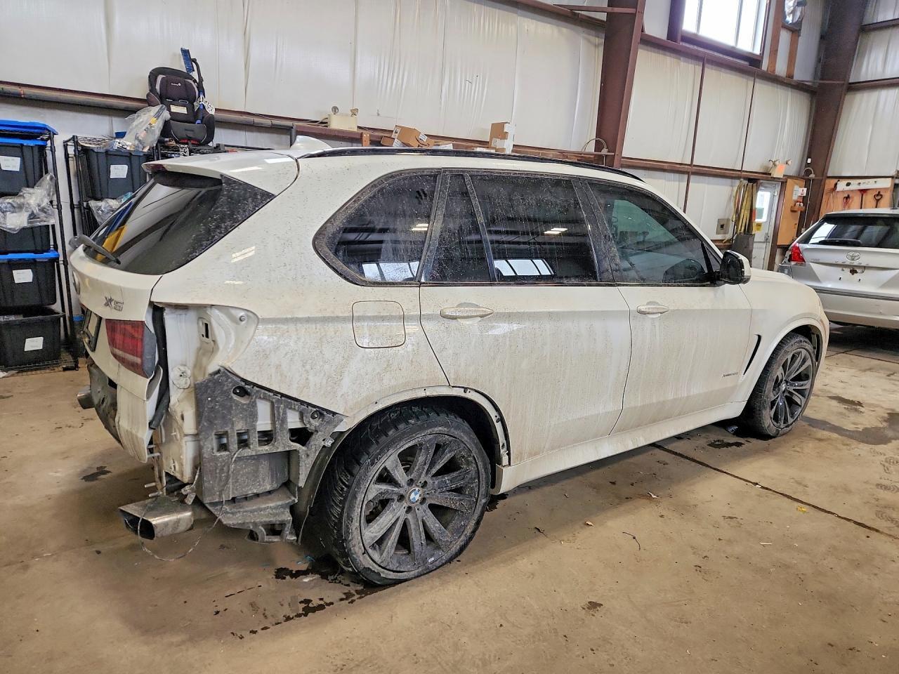 BMW X5 - zdjęcie 3