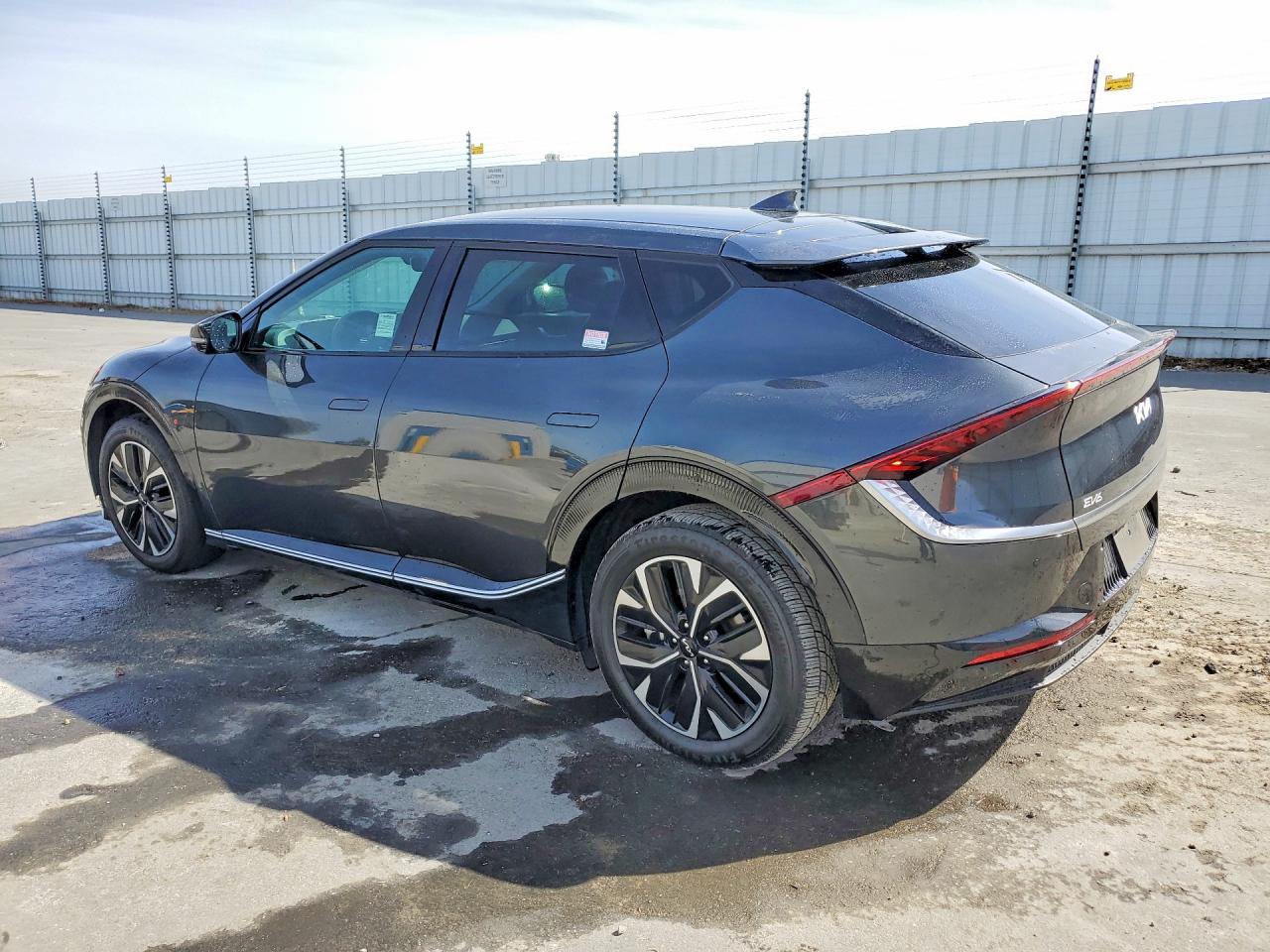 2024 Kia Ev6 Wind - zdjęcie 2