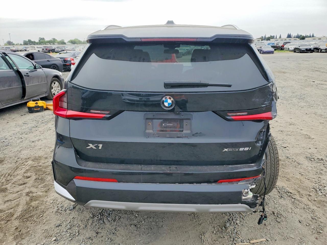 2025 BMW X1 xDrive28I - zdjęcie 6