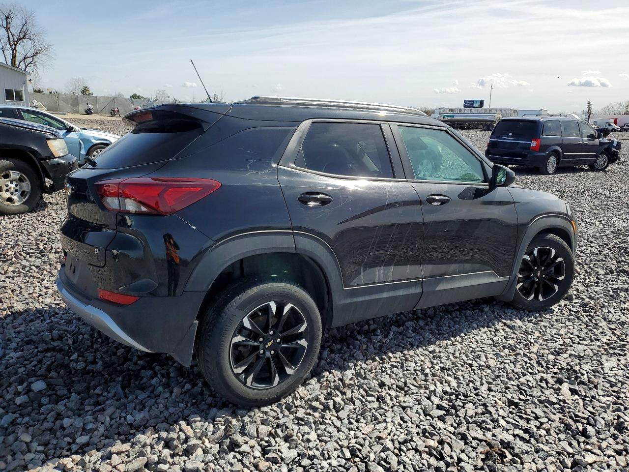 2023 Chevrolet Trailblazer Lt - zdjęcie 3
