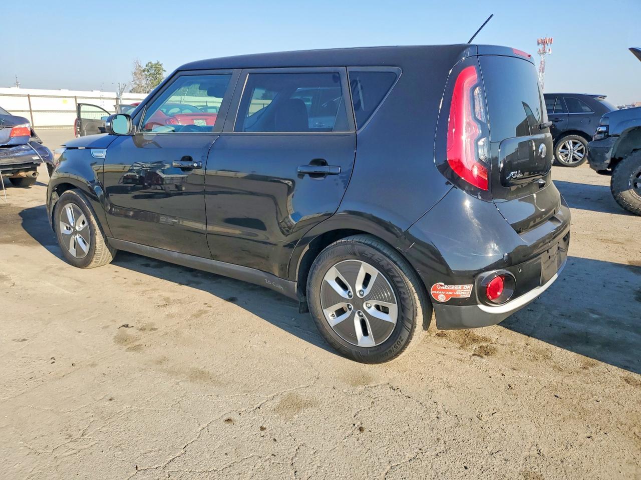 2018 Kia Soul Ev + - zdjęcie 2