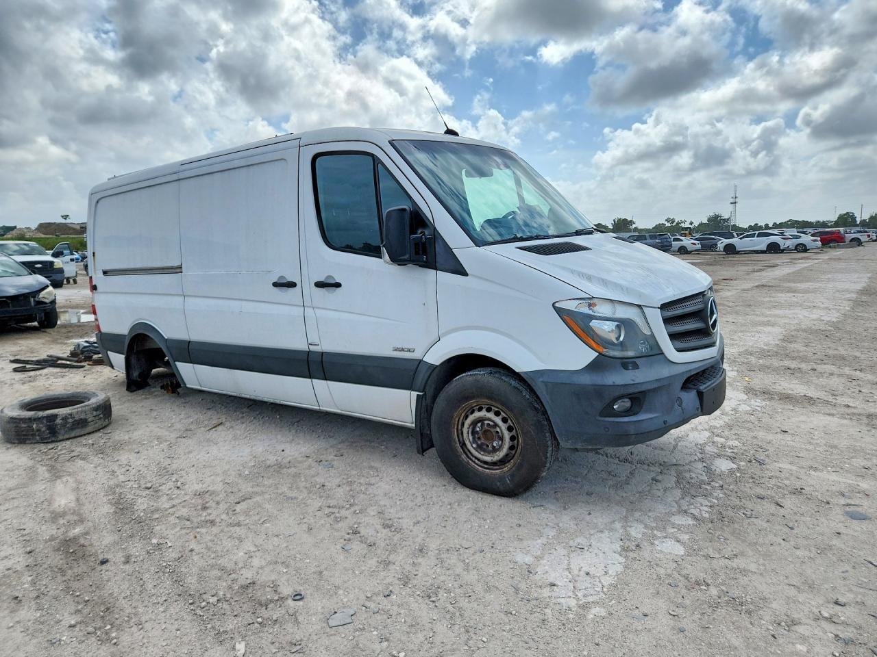 2016 Mercedes Benz Sprinter 2500 - zdjęcie 4