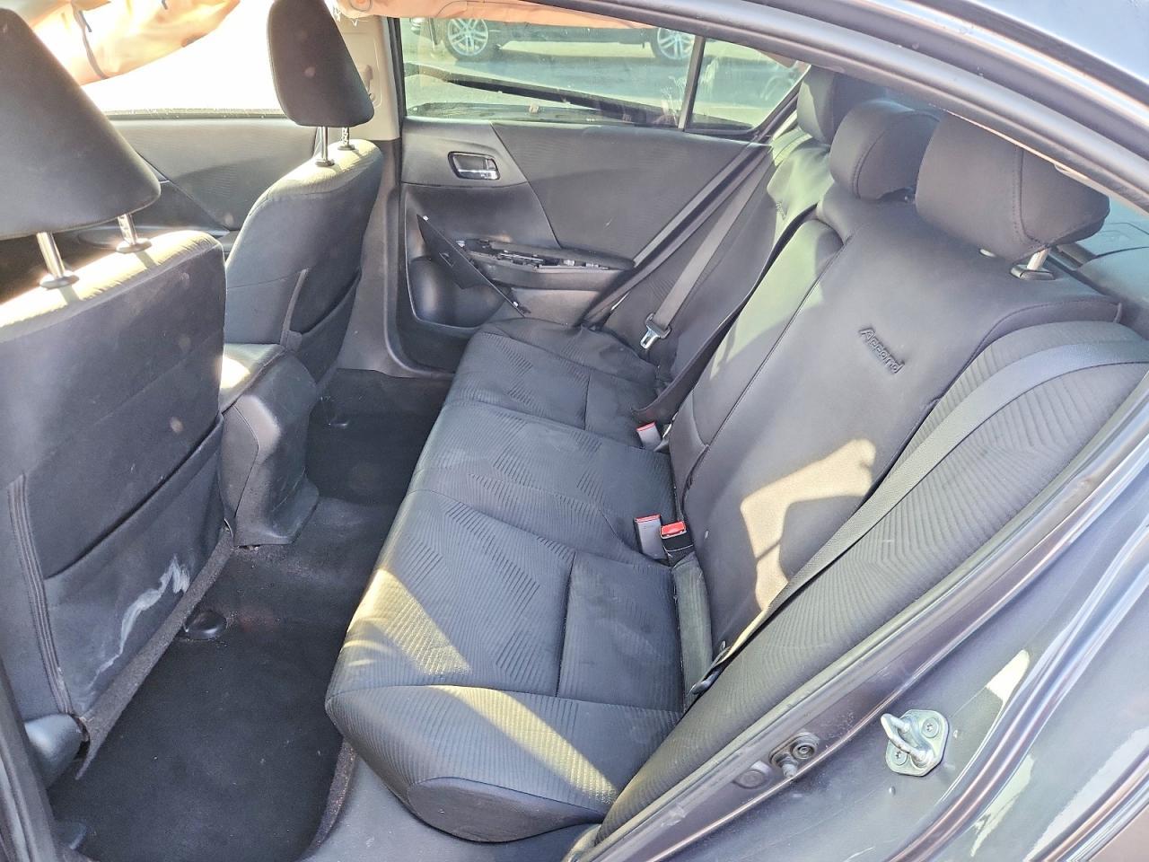 2017 Honda Accord Lx - zdjęcie 10