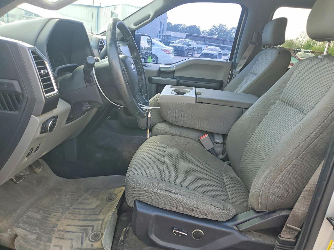 2015 Ford F150 Supercrew - zdjęcie 7