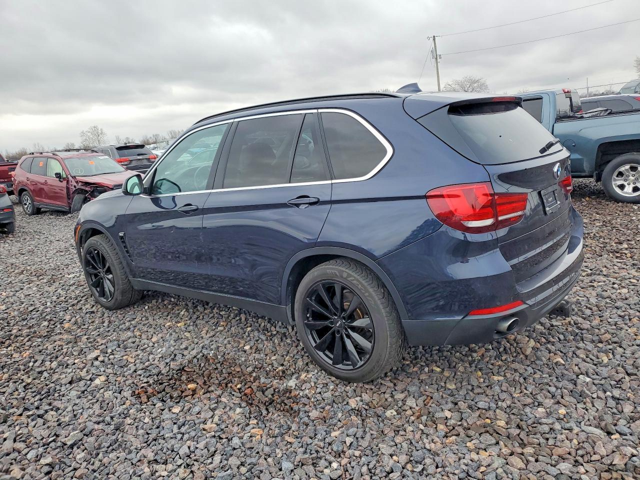 2016 BMW X5 xDrive35I - zdjęcie 2