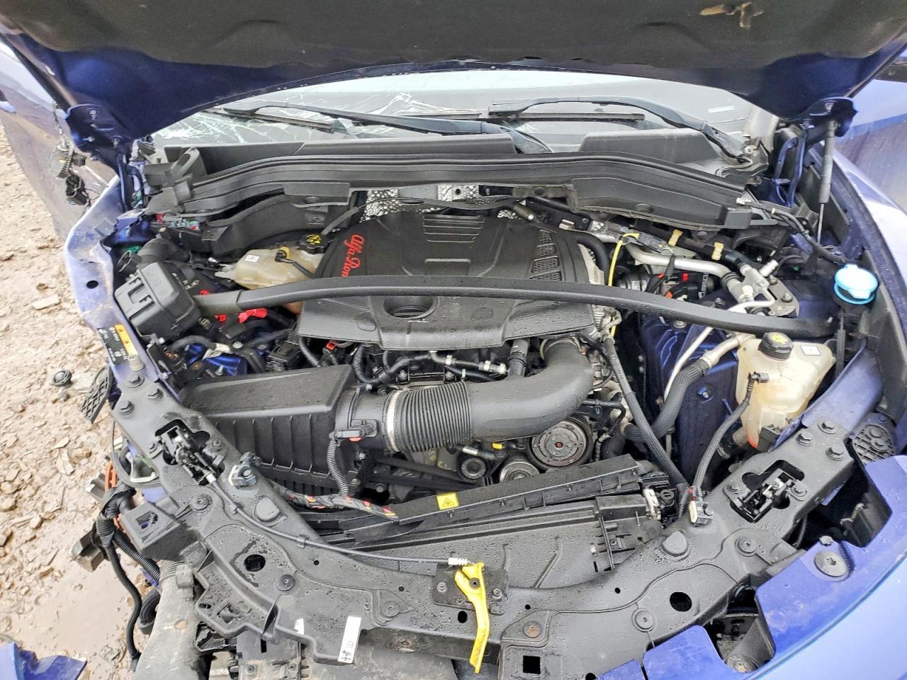 2021 Alfa Romeo Stelvio Sport - zdjęcie 11