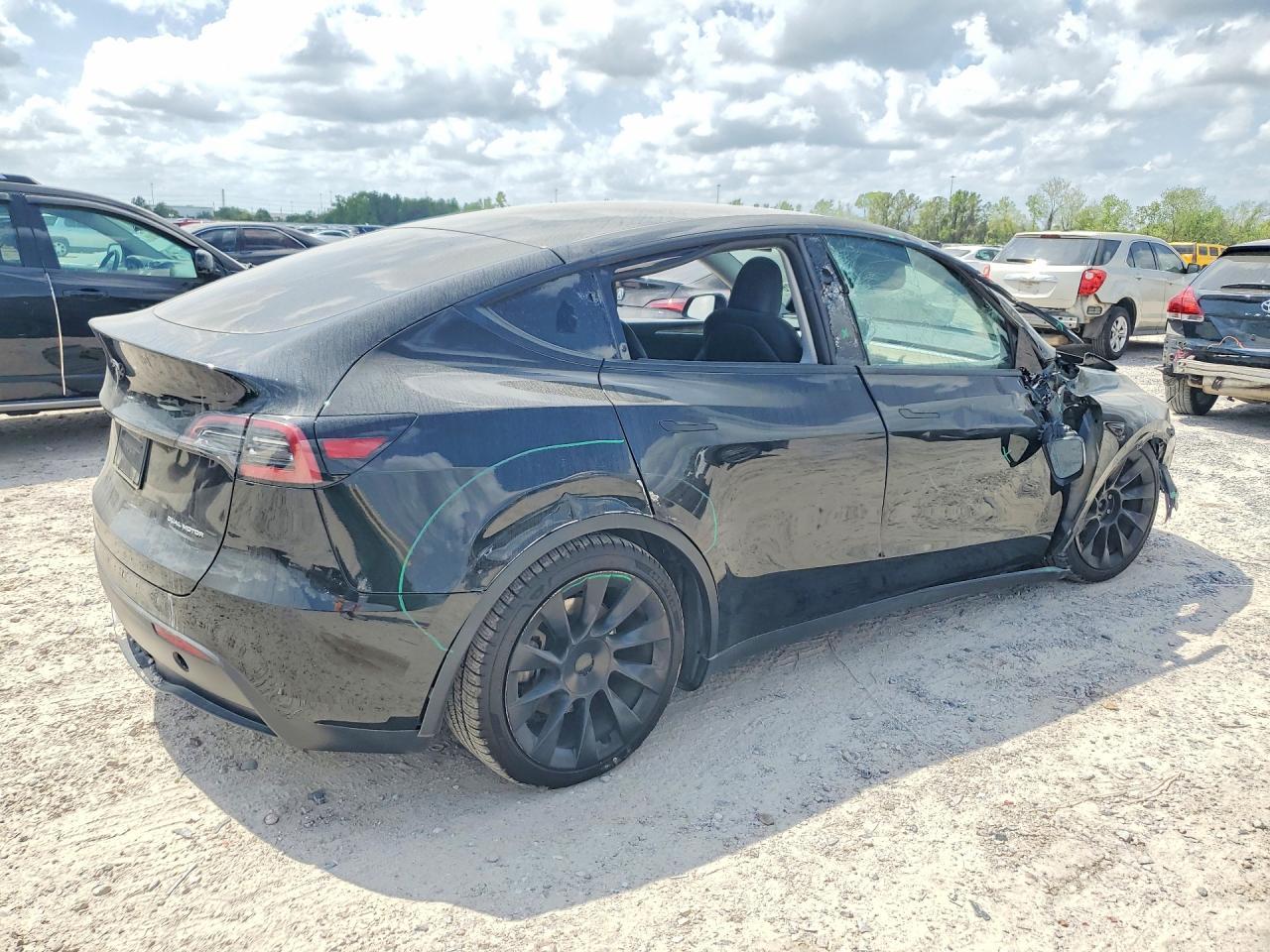 2023 Tesla Y - zdjęcie 3