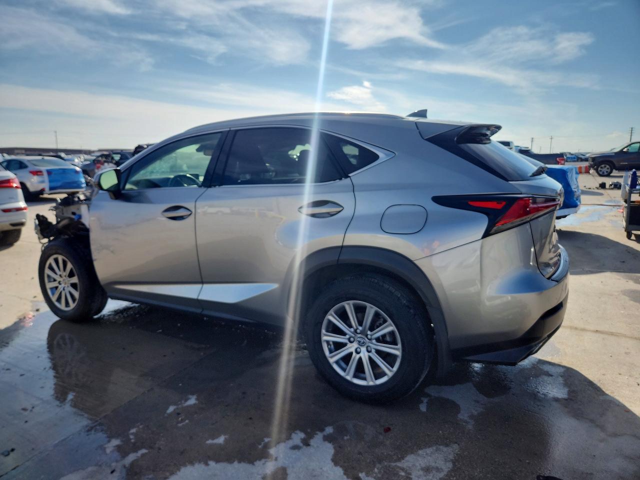 2021 Lexus Nx 300 Base - zdjęcie 2