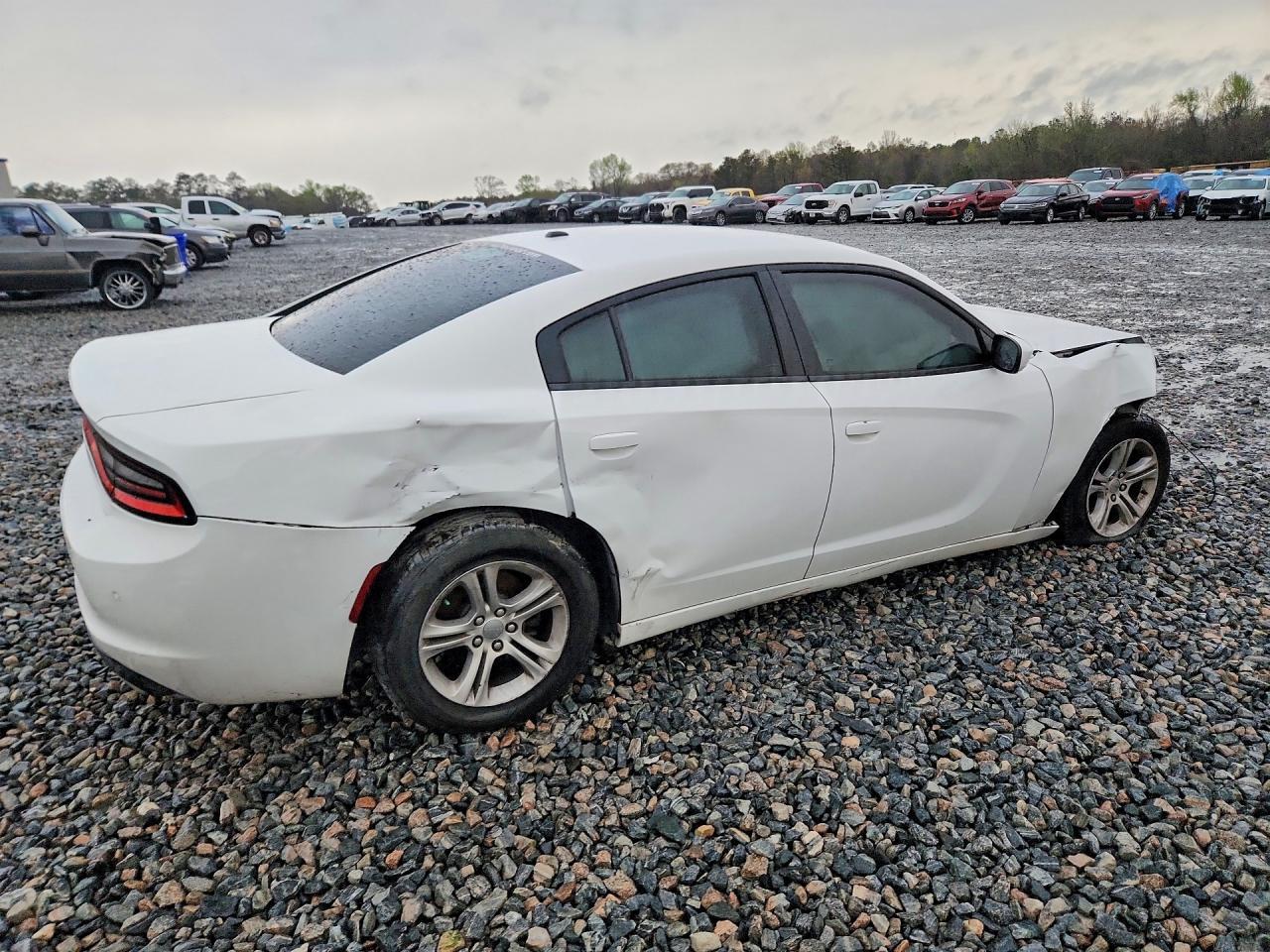 2020 Dodge Charger Sxt - zdjęcie 3