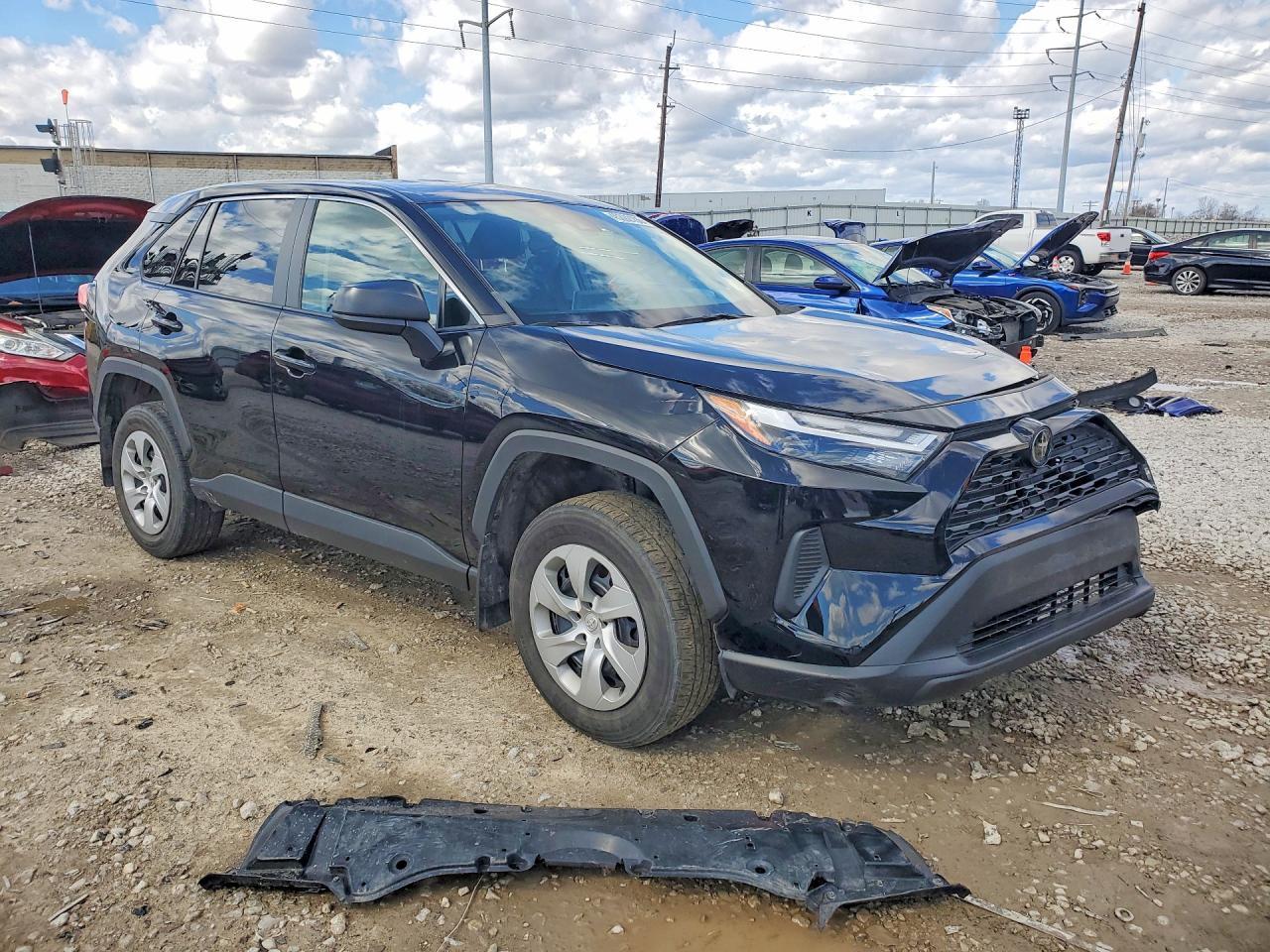 2023 Toyota Rav4 Le - zdjęcie 4