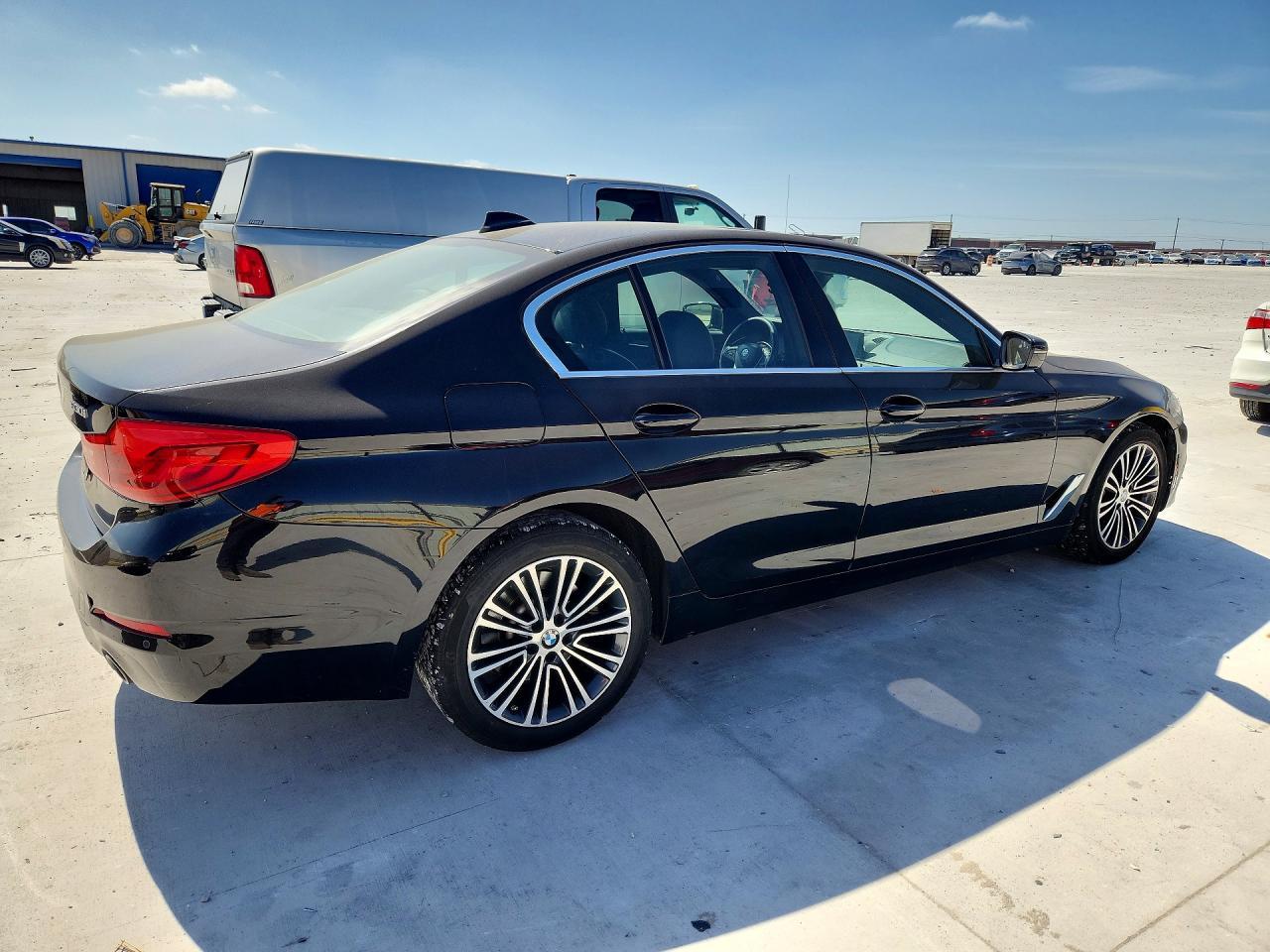 2020 BMW 530 I - zdjęcie 3