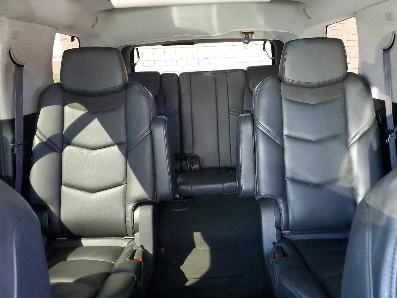 2015 Cadillac Escalade Premium - zdjęcie 10